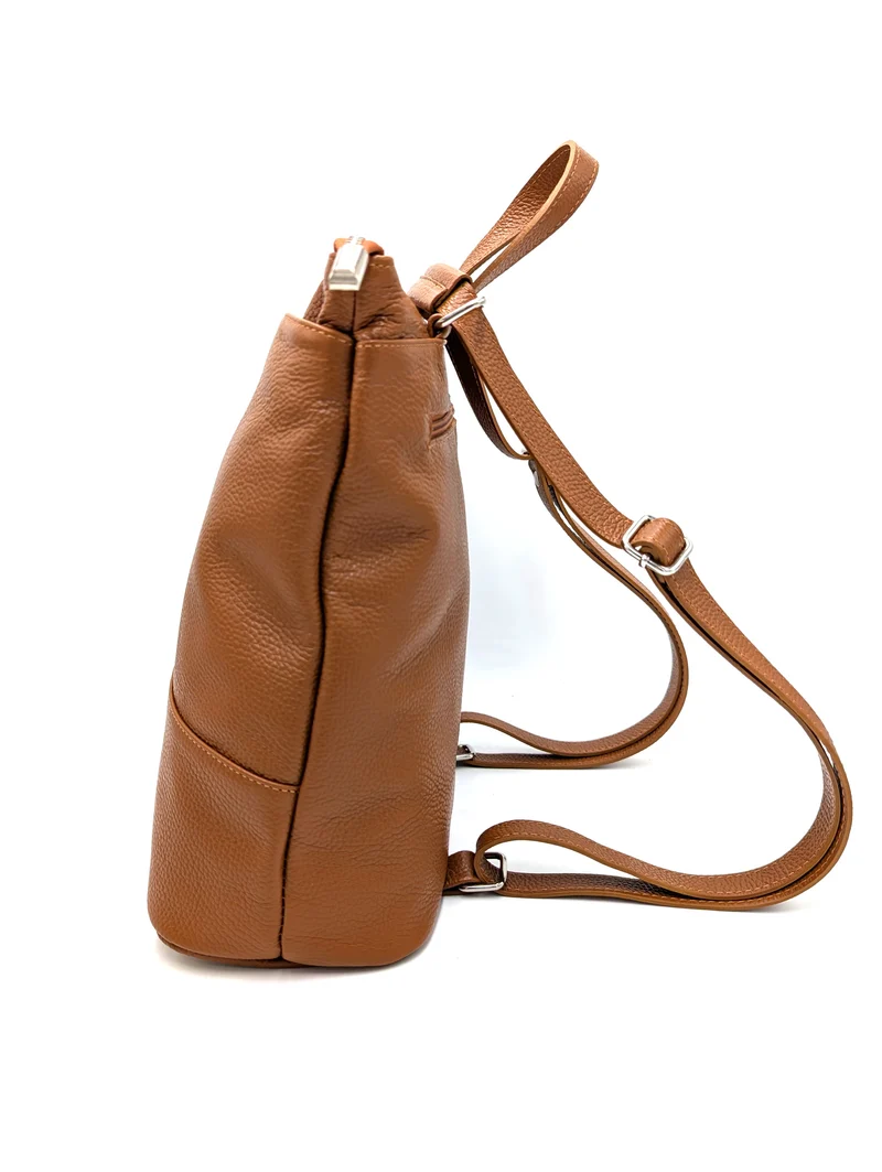 Wandelbarer Leder Rucksack – "Gabrielle", Handtasche, Schultertasche, Henkeltasche in einem.