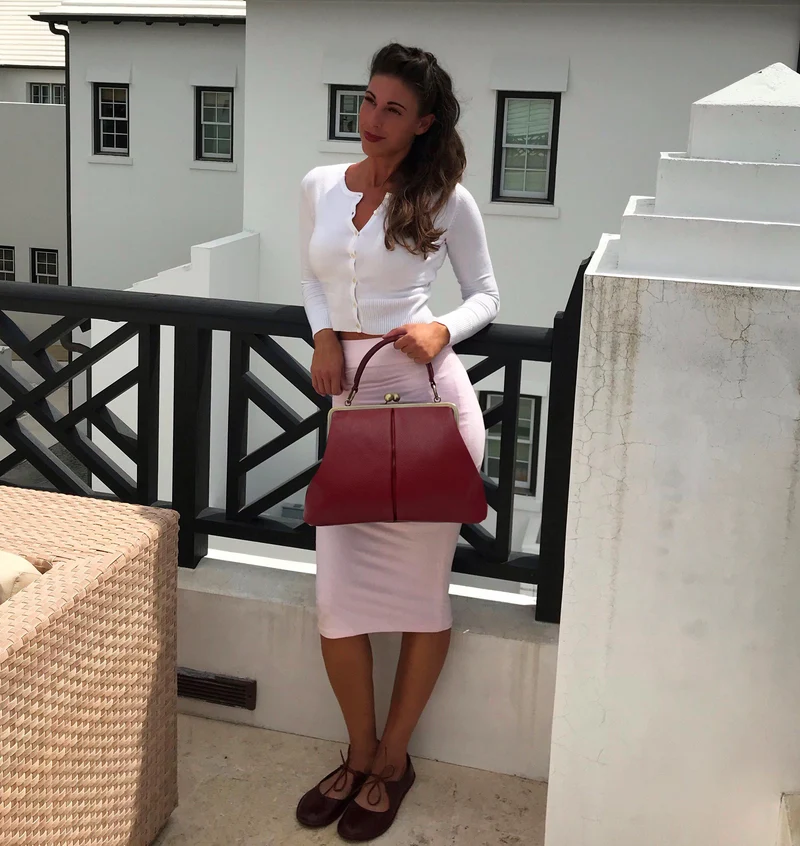 „Große Olive“ Vintage Lederhandtasche in Cremeweiß – Henkeltasche & Umhängetasche