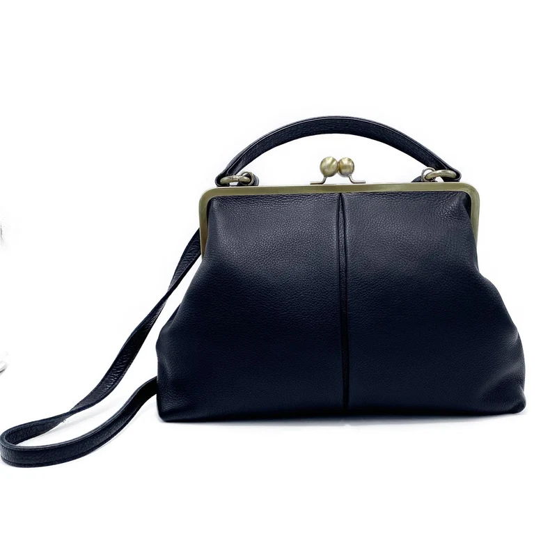 „Große Olive“ Vintage Lederhandtasche in Cremeweiß – Henkeltasche & Umhängetasche