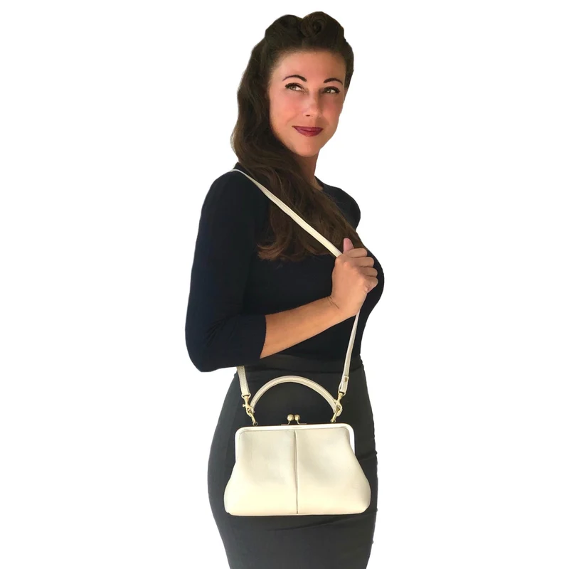Leder Umhängetasche und Henkeltasche im Retrostil „Kleine Olive“ in Violet