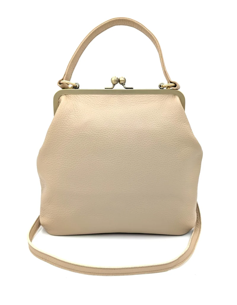 Cremeweiße Leder Handtasche – Zoe, Damen Umhängetasche mit Henkel und Schnappverschluss