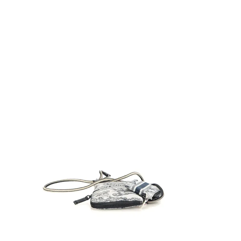 Pouch