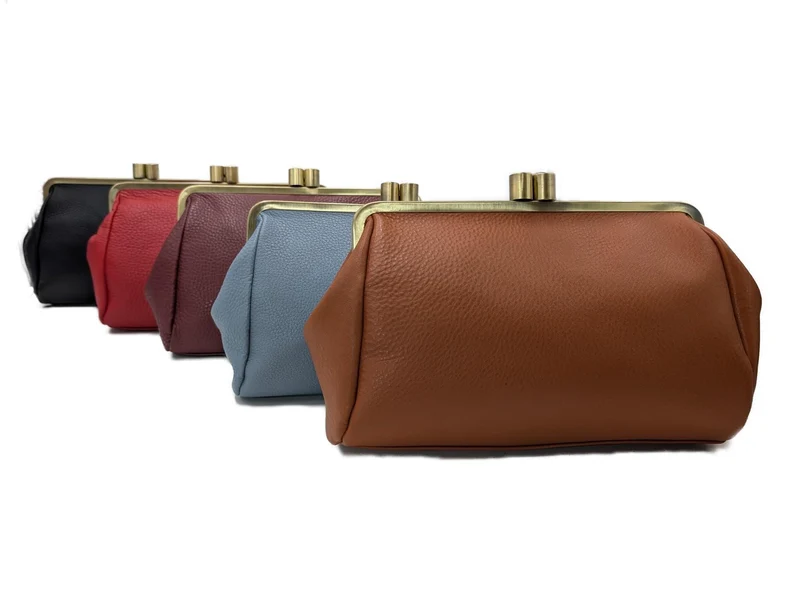 Große Clutch Damen Umhängetasche Leder in dunkelrot, Vintage Handtasche "Dakota"
