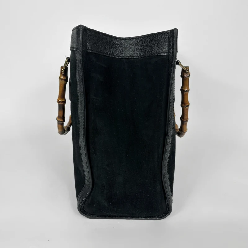 Gucci Schwarze Wildleder-Bambus-Schultertasche