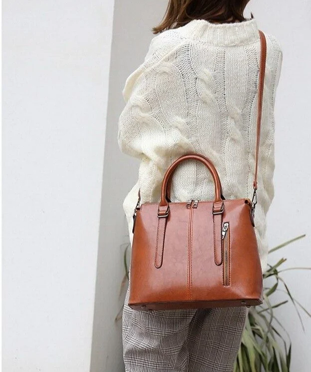 CLASSIC Vegane Lederhandtasche