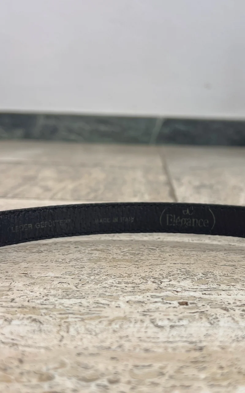 Vintage 90s Elegance Paris Skinny Suede Belt