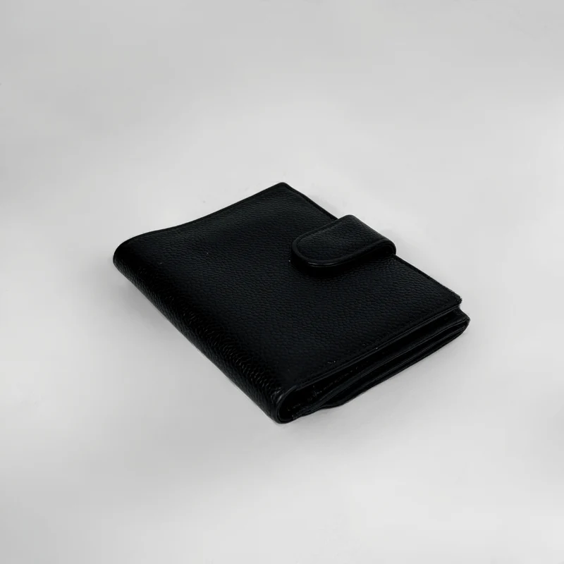 Chanel Caviar Timeless CC Wallet in Schwarz