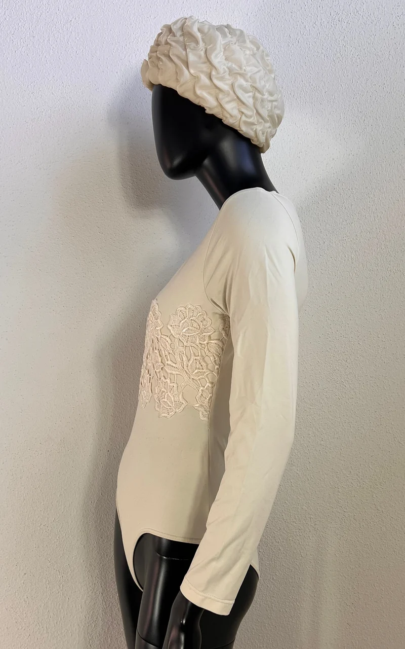 Vintage Cream Lace Long-Sleeve Bodysuit