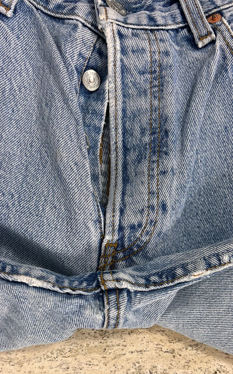Vintage 1992 Levi’s 501 Jeans Made in Poland – W29 L32