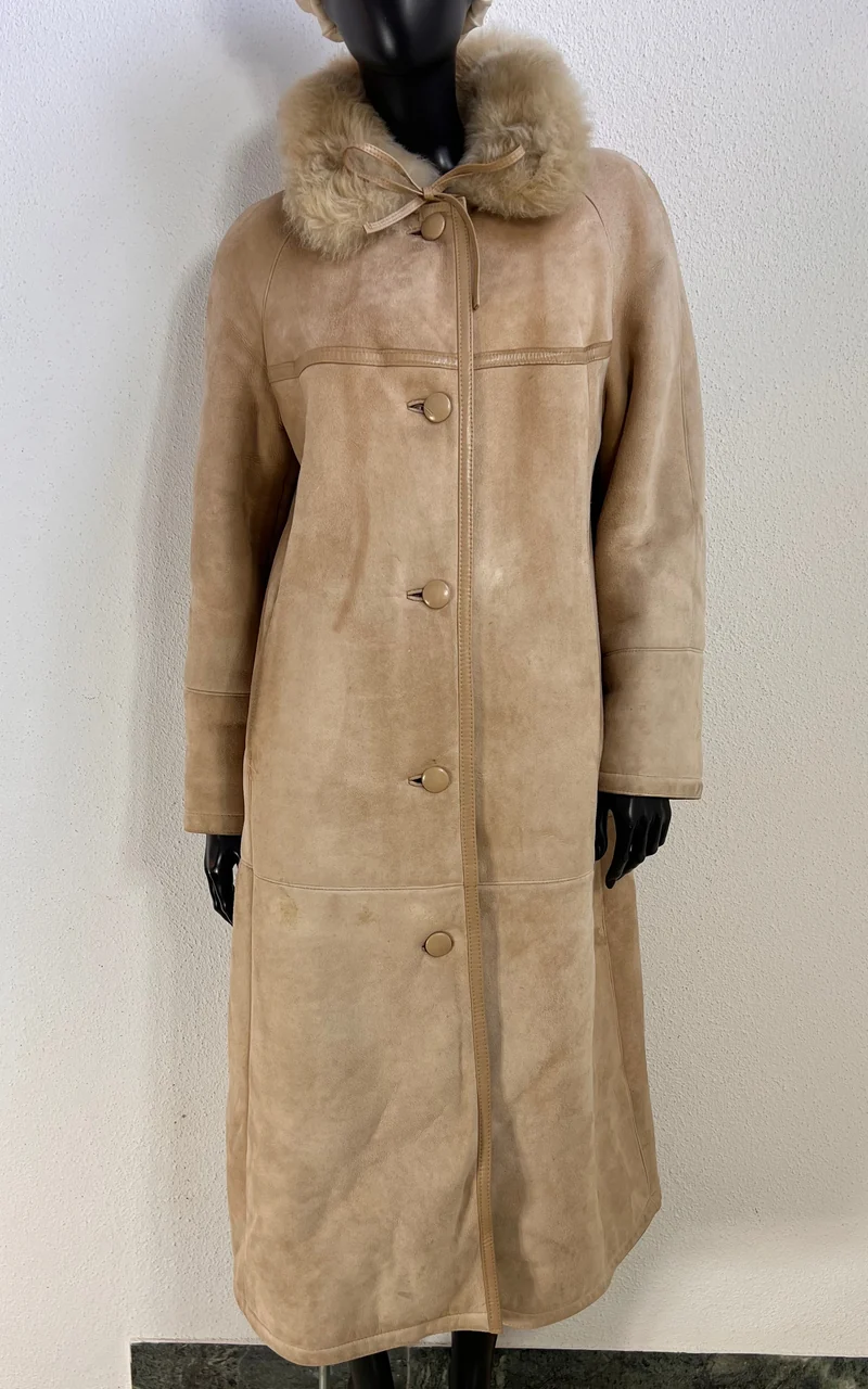 Vintage 1970s Beige Shearling Maxi Coat