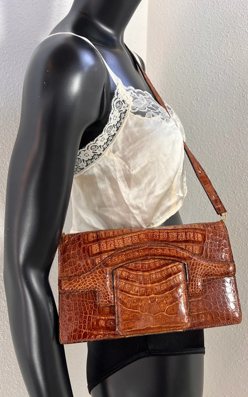 Vintage 1970s Brown Crocodile Leather Shoulder Bag