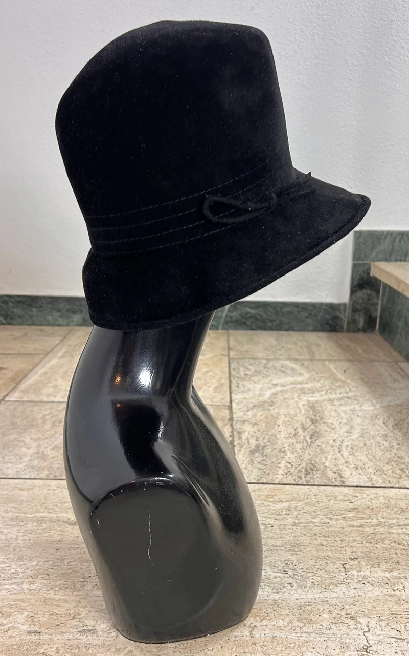 Vintage 70s Black Floppy Hat
