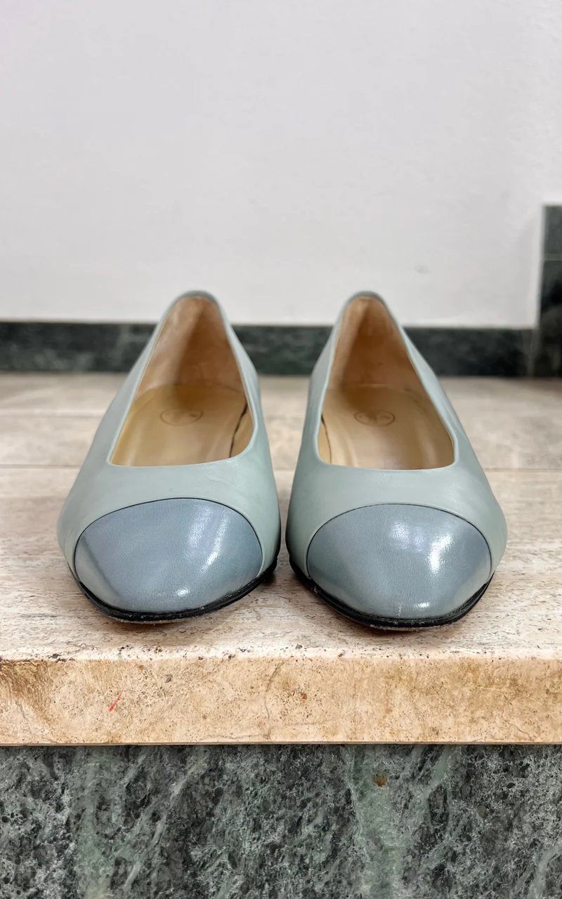 Vintage Elegance Paris Pumps 40