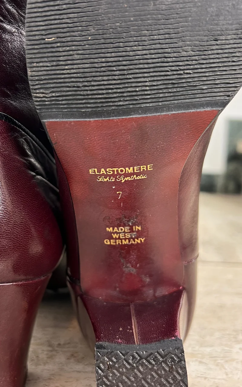 Vintage 70s Burgundy Knee-High Boots 39