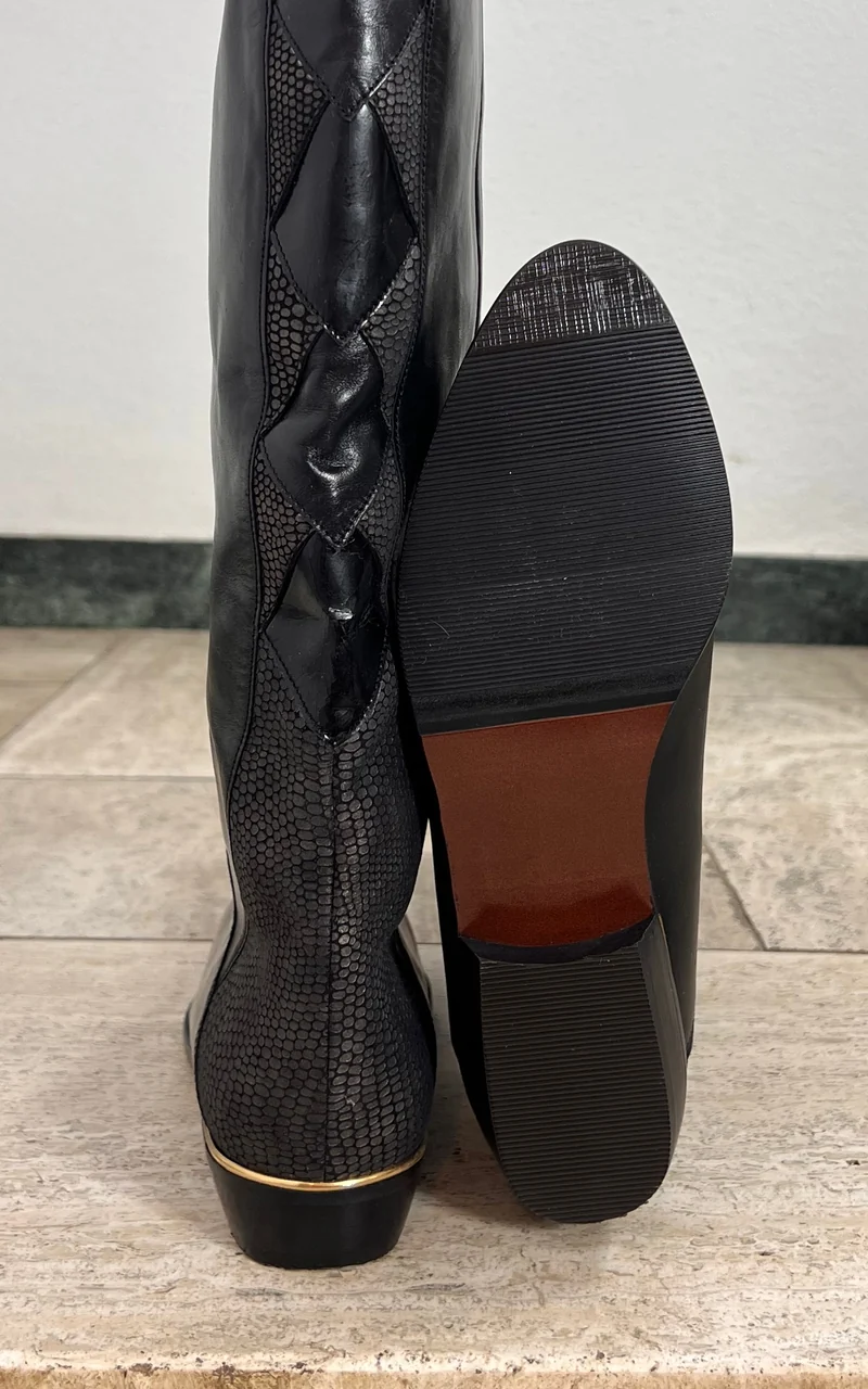 Vintage Black Leather Knee-High Boots with Textured Panel Detail 39
