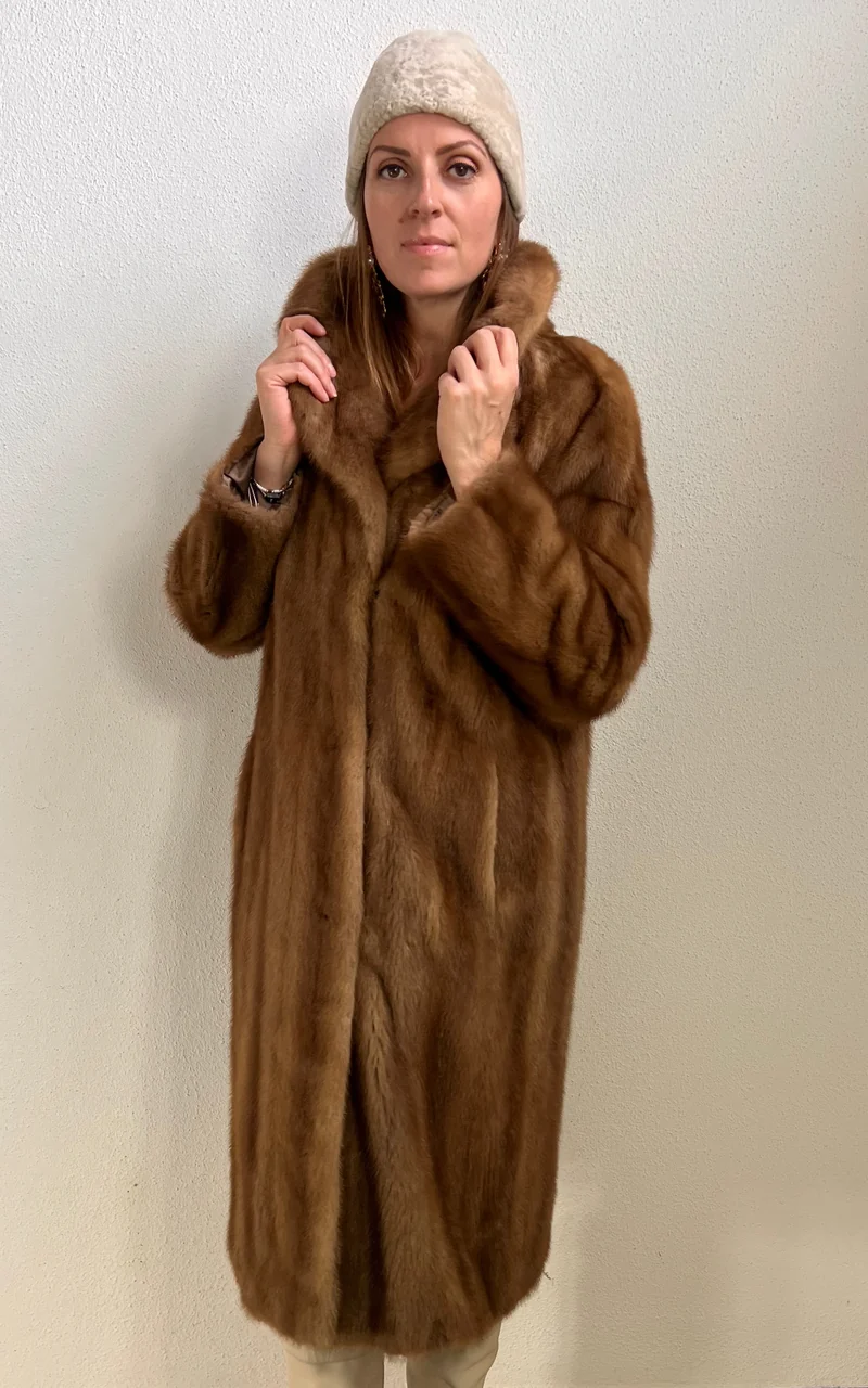 Vintage 1970s Brown Mink Fur Coat