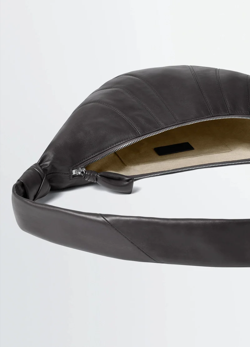 LEMAIRE Umhaengetasche Unisex Croissant Bag Dark Chocolate BG0001LL095