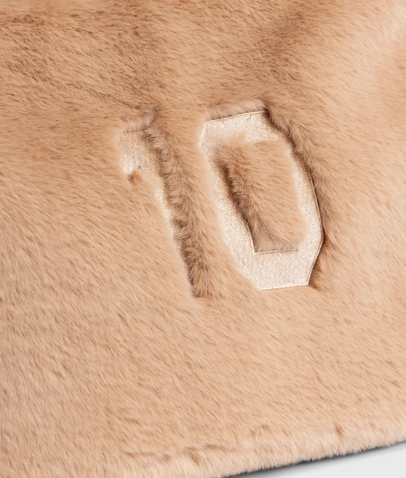 10DAYS Fluffy Shopper – flauschiger Shopper