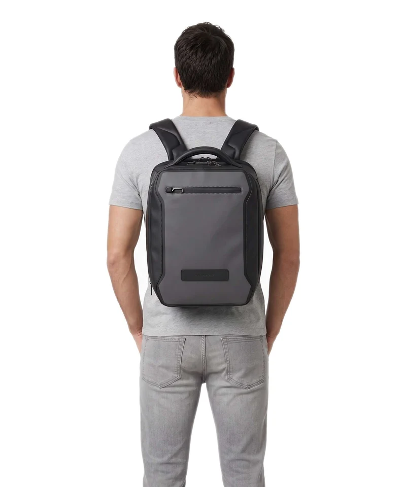 Piquadro Rover 30 Rucksack black