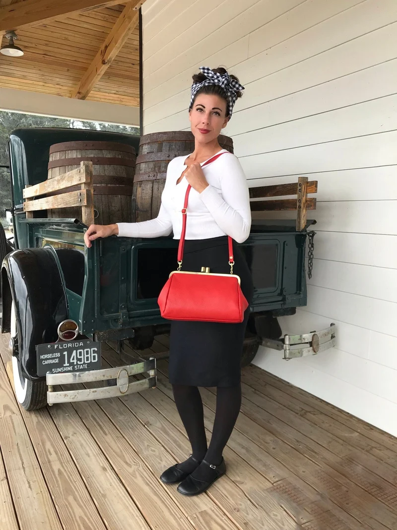 Vintage Leder Handtasche, Vintage Clutch "Dakota" in rot, Ledertasche, Leder Schultertasche, Leder Tasche mit Klippverschluss