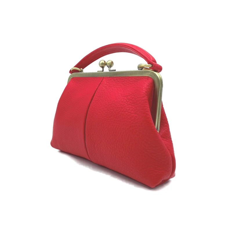Retro Damen Ledertasche "Kleine Olive" in rot - Bügeltasche mit Clipverschluss