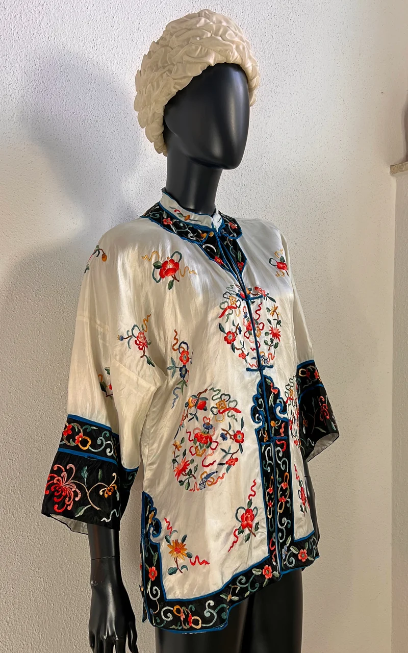 Vintage Embroidered Chinese Silk Jacket
