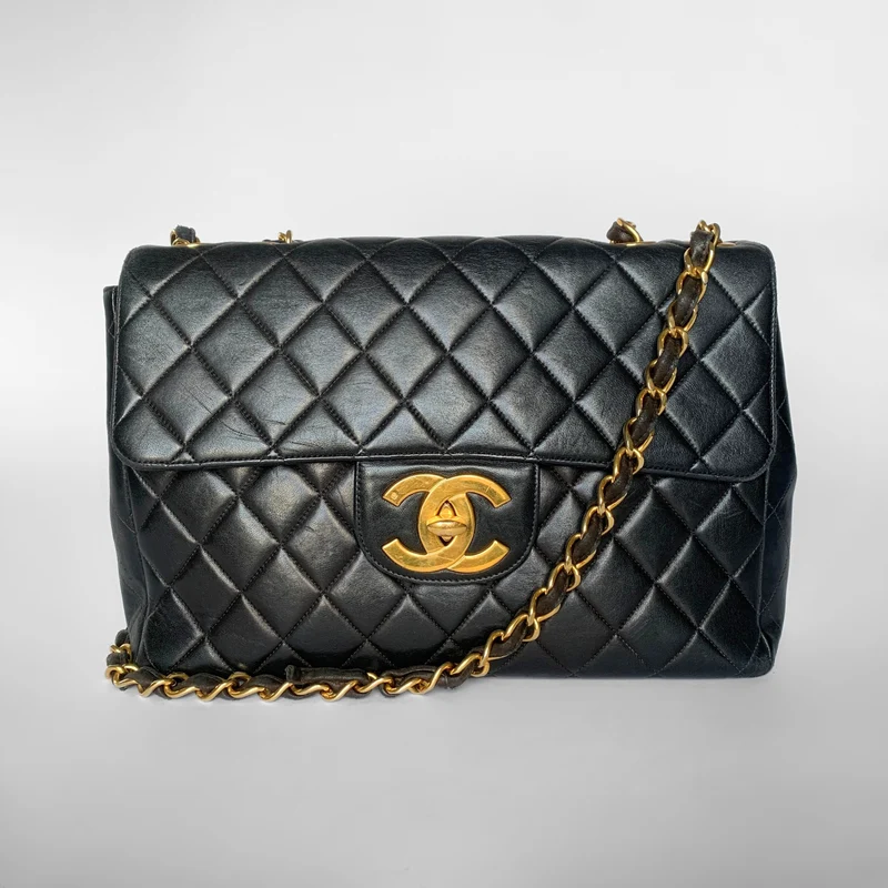 Chanel Classic Flap Bag Maxi Lammleder