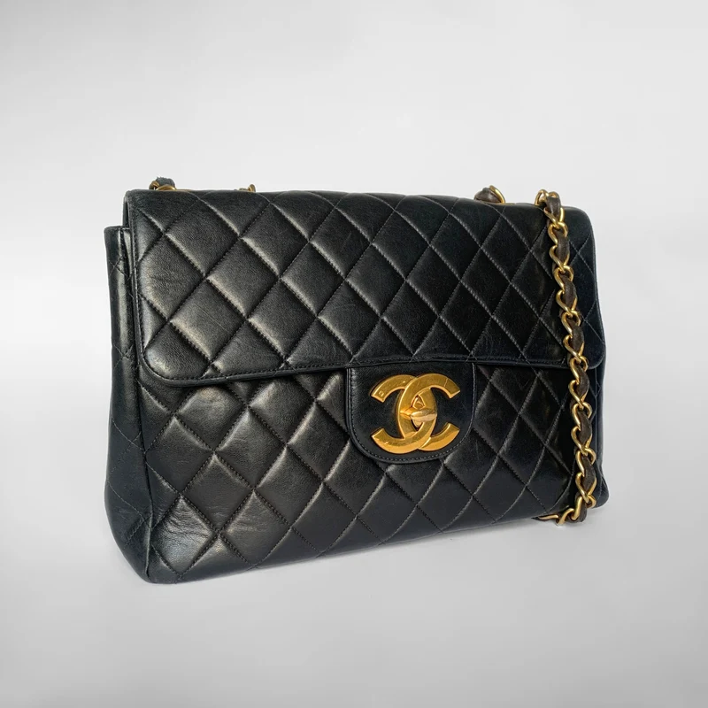 Chanel Classic Flap Bag Maxi Lammleder