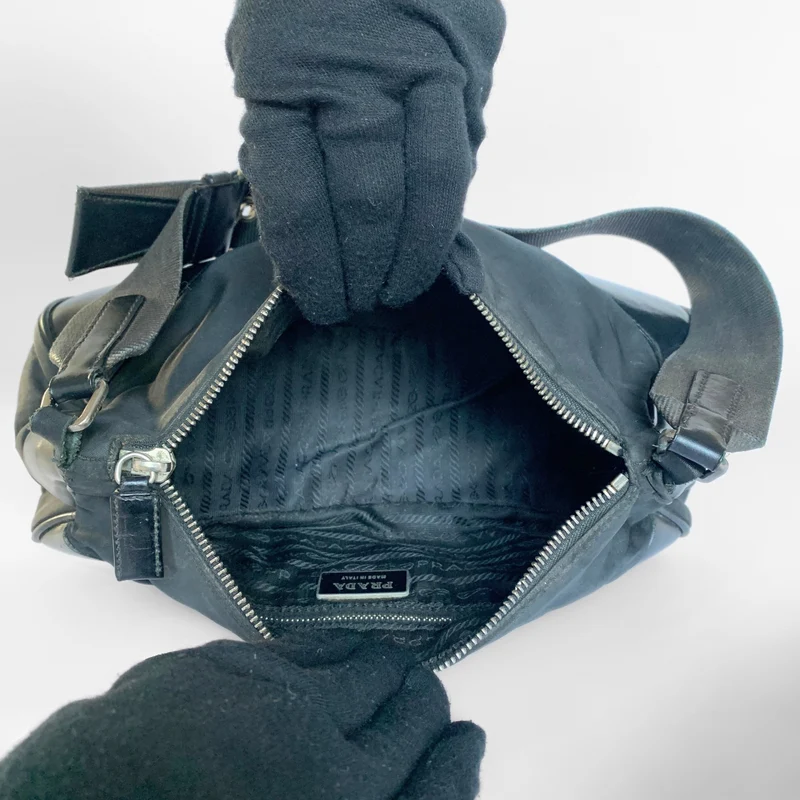 Prada Umhängetasche Nylon