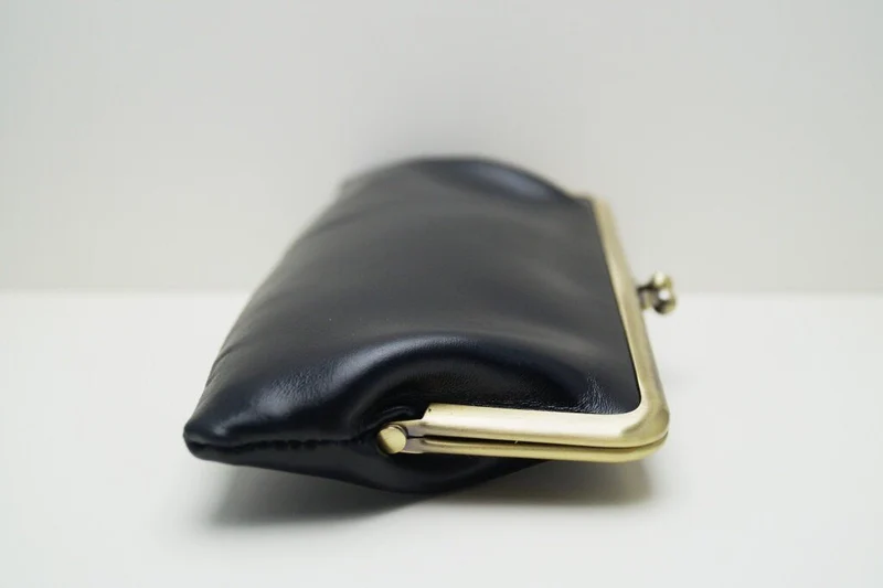 Damen Geldbörse, Clipbörse "Lea" in schwarz, Leder Portemonnaie, Leder Geldbeutel