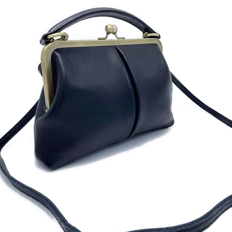 Retro Leder Handtasche und Umhängetasche - Kleine Olive in Schwarz - Henkeltasche und Schultertasche - Bügeltasche mit Clipverschluss