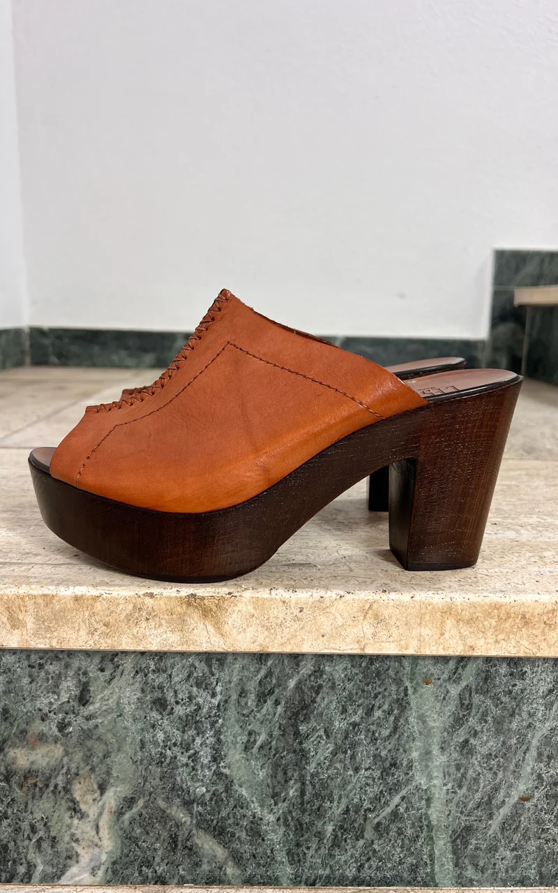 Deadstock 70s Style Clogs 41