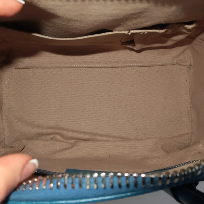 Givenchy Blue Pebbled Leather Antigona Shoulder bag