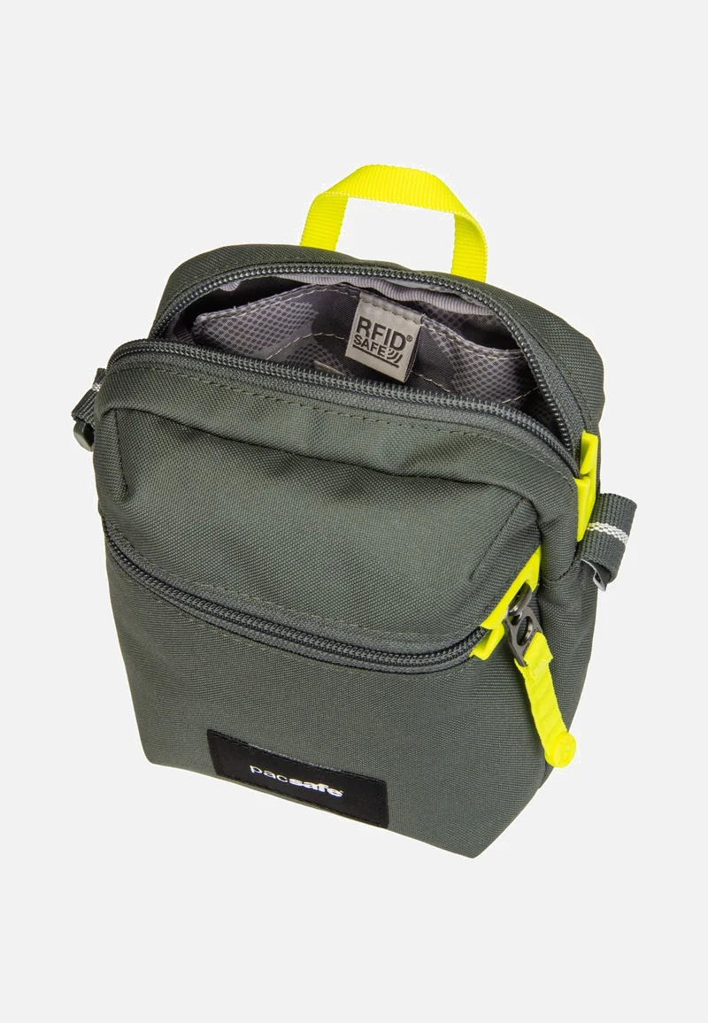 Go Micro Spruce Green - Crossbody Bag