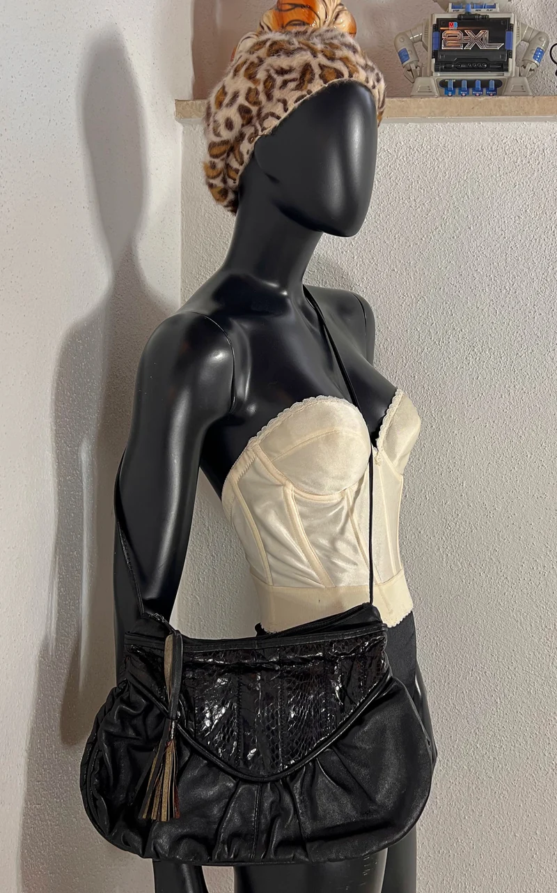 Vintage 80s Snakeskin Pouch