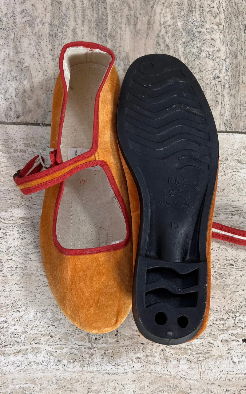 Vintage 90s Velvet Chinese Ballet Flats 40