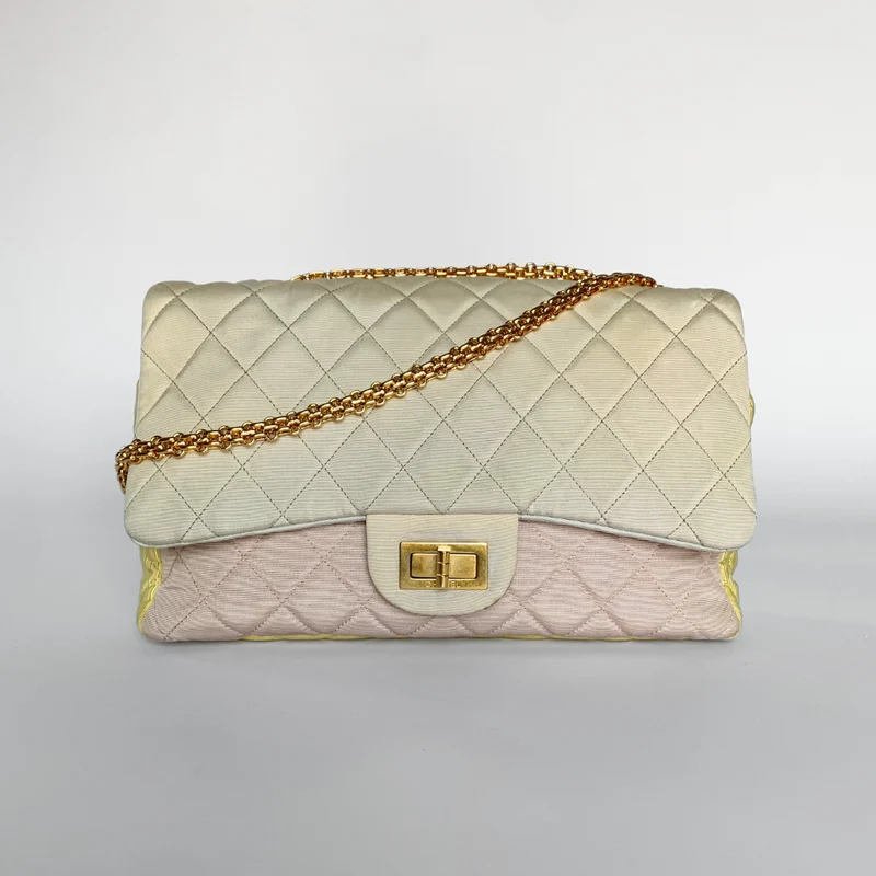 Chanel 2.55 Stepptasche Nylon