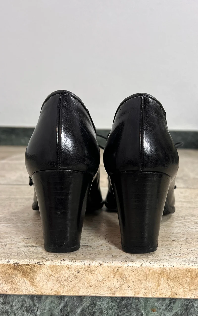 Vintage Roseto 1868 Lace-up Heels 39