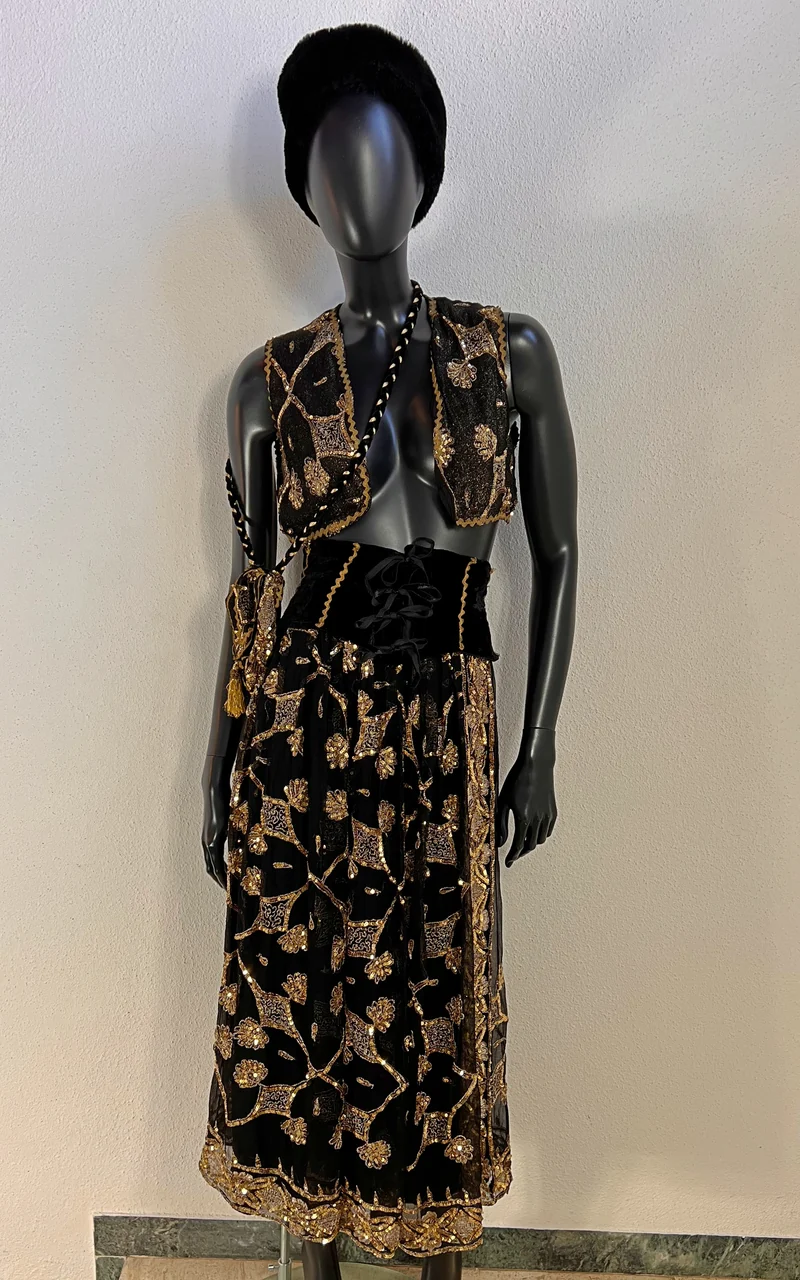 Vintage 70s Silk & Sequins 4 Piece Set