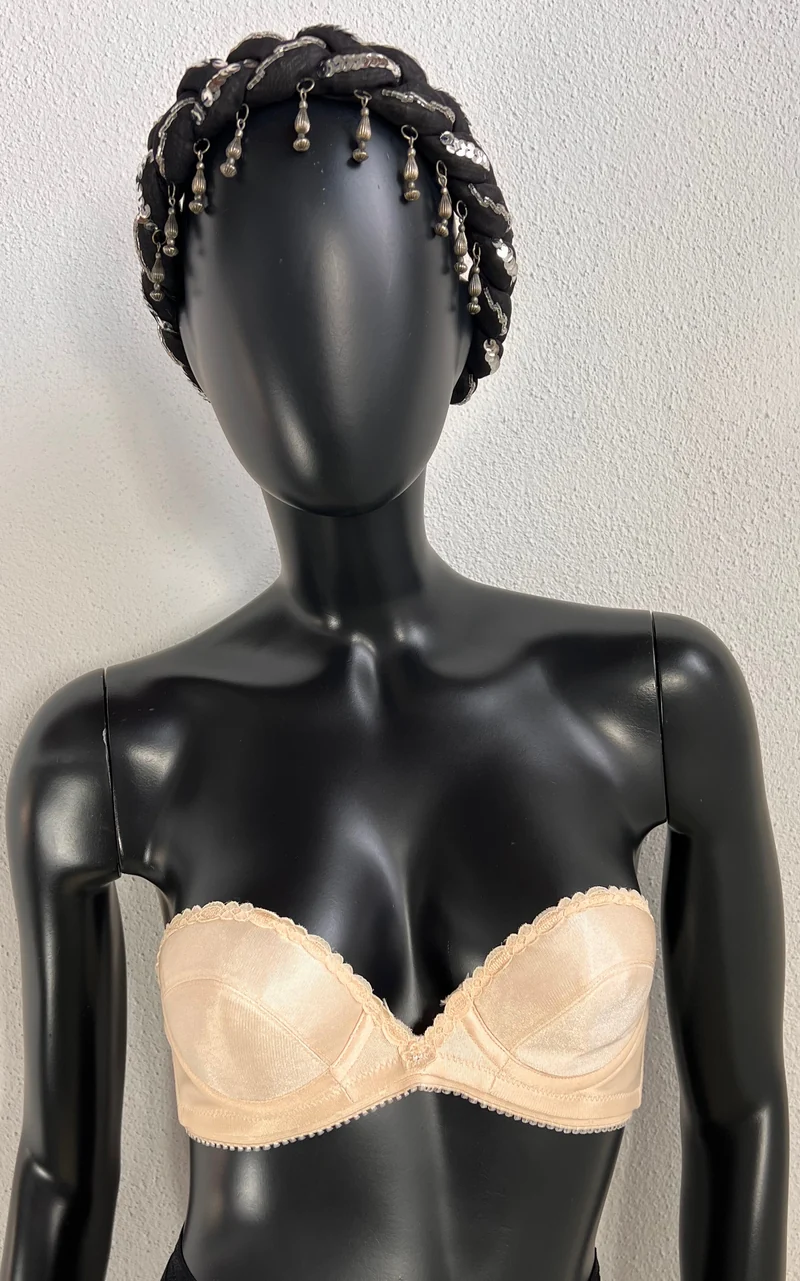 Cute Vintage 70s Bra