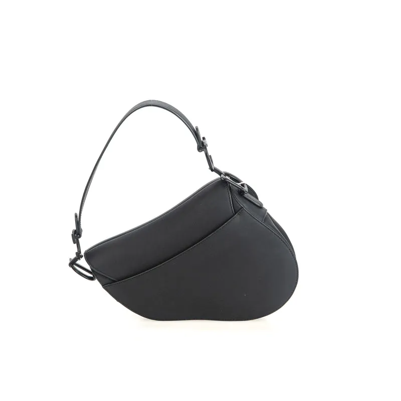 Saddle Bag mit Riemen