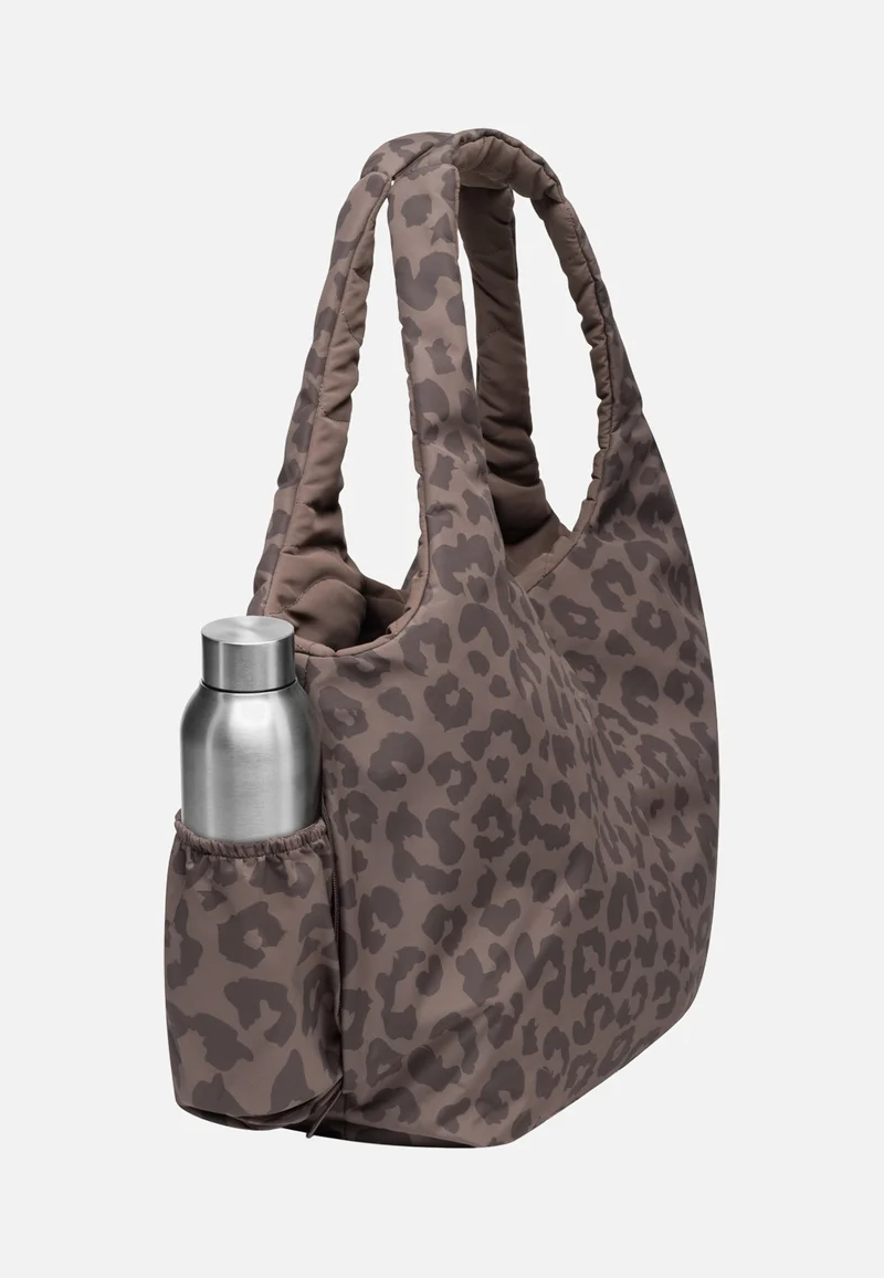 Cleo Brown Leo - Shopper