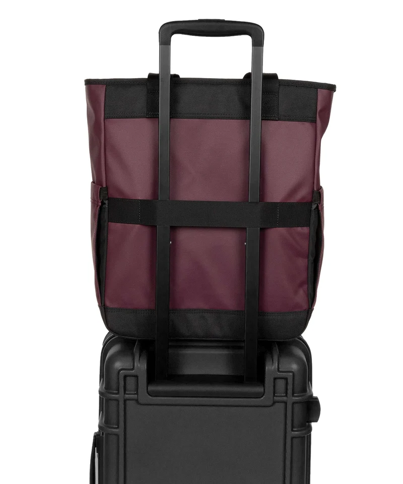 Eastpak CNNCT Shopper fig
