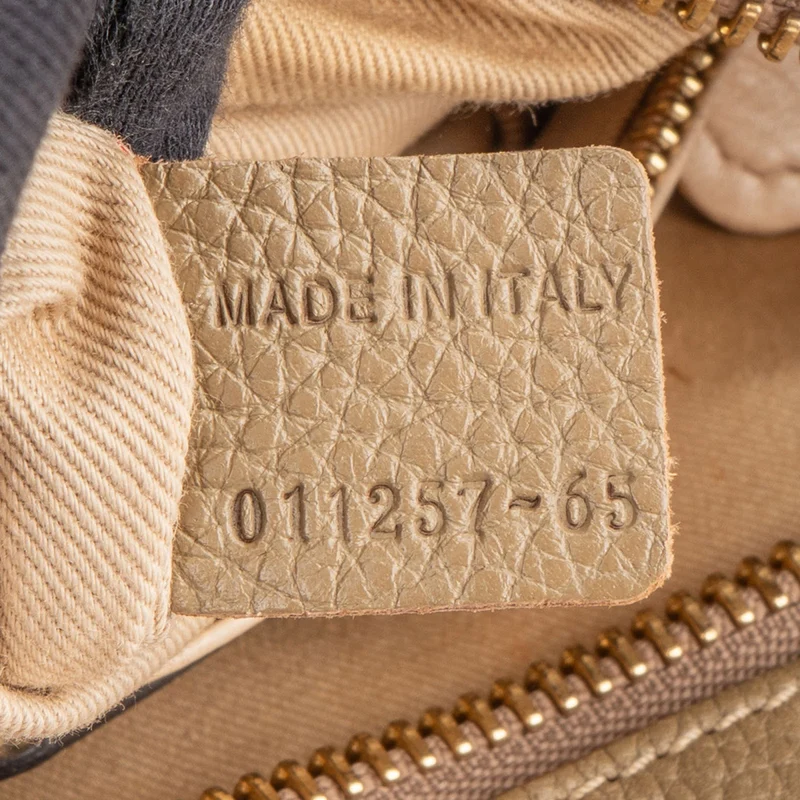 Chloé Grained Leather Paraty Shoulder Handbag