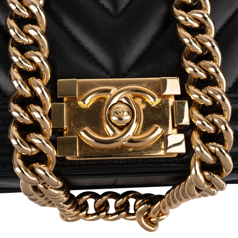 Chanel Quilted Chevron Boy Single Flap Crossbody Bag