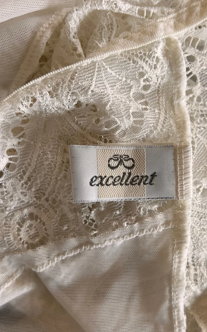 Vintage Excellent Lace Body Suit