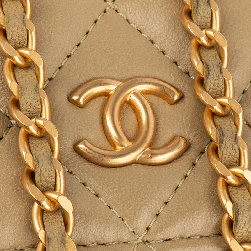 Chanel Quilted Lambskin Sweetheart CC Wallet On Chain Crossbody Bag