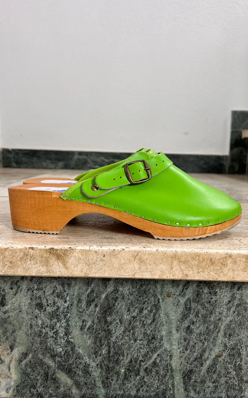 Vintage Green 70s Clogs 41