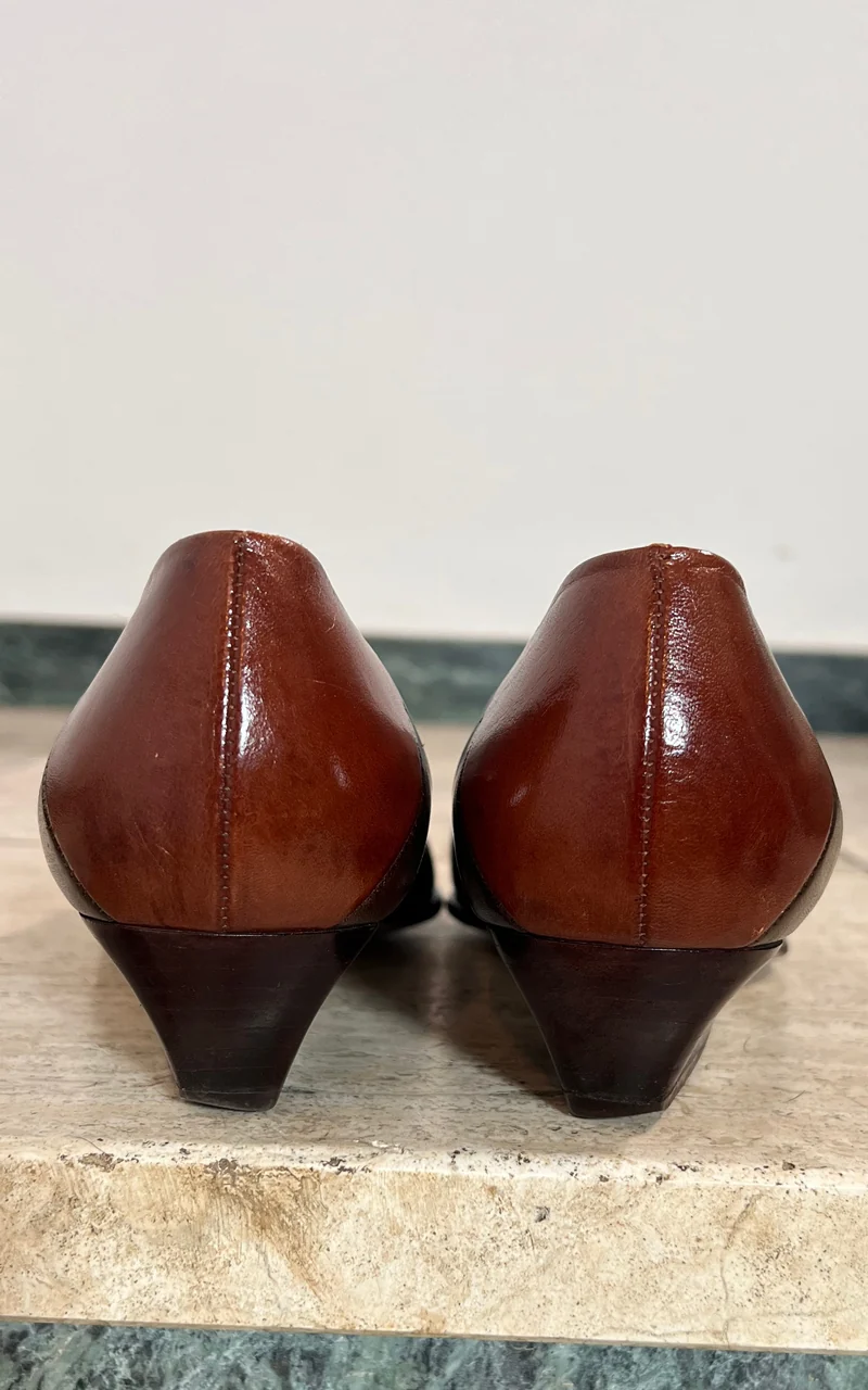 Vintage 90s Pumps 41