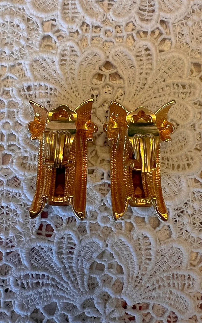 Vintage 90s Clip Ons